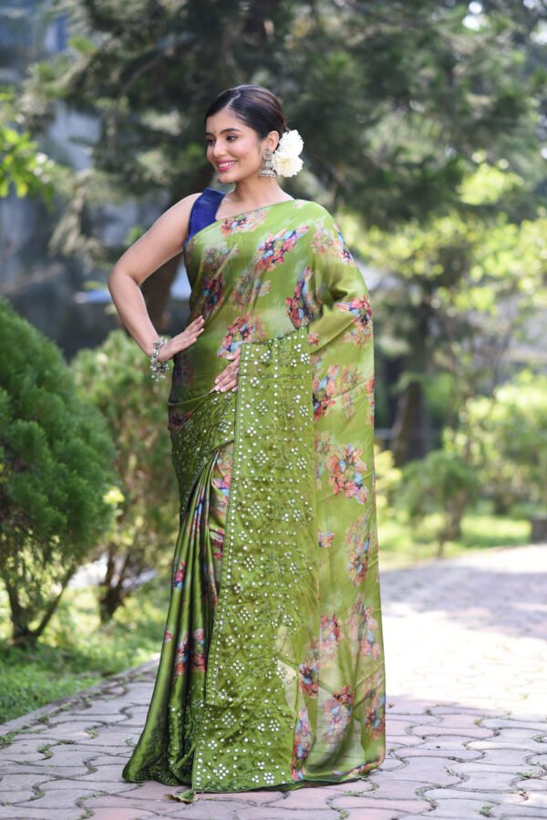 Outdoor Saree Shoot OCTL5025 - Image 37