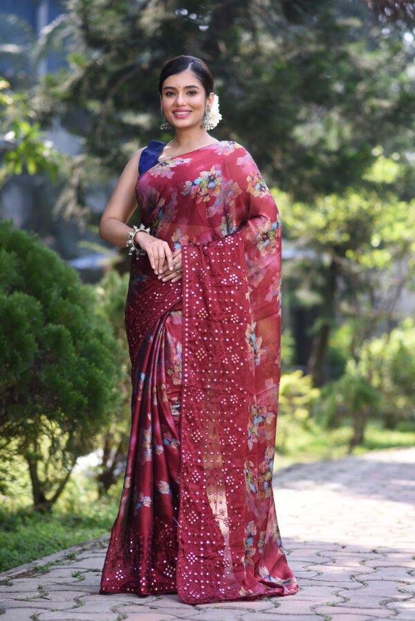 Outdoor Saree Shoot OCTL5025 - Image 48