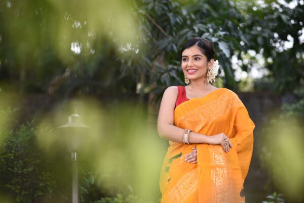 Outdoor Saree Shoot OCTL5025 - Image 25