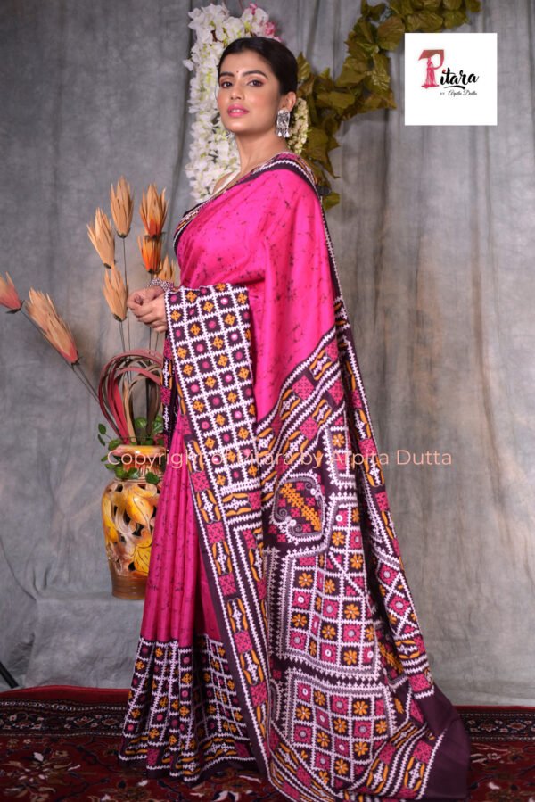 Boutique Saree Shoot IDR3025