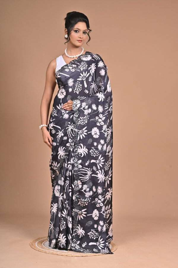 Premium Saree Catalog Shoot – PCL8025  - Image 26